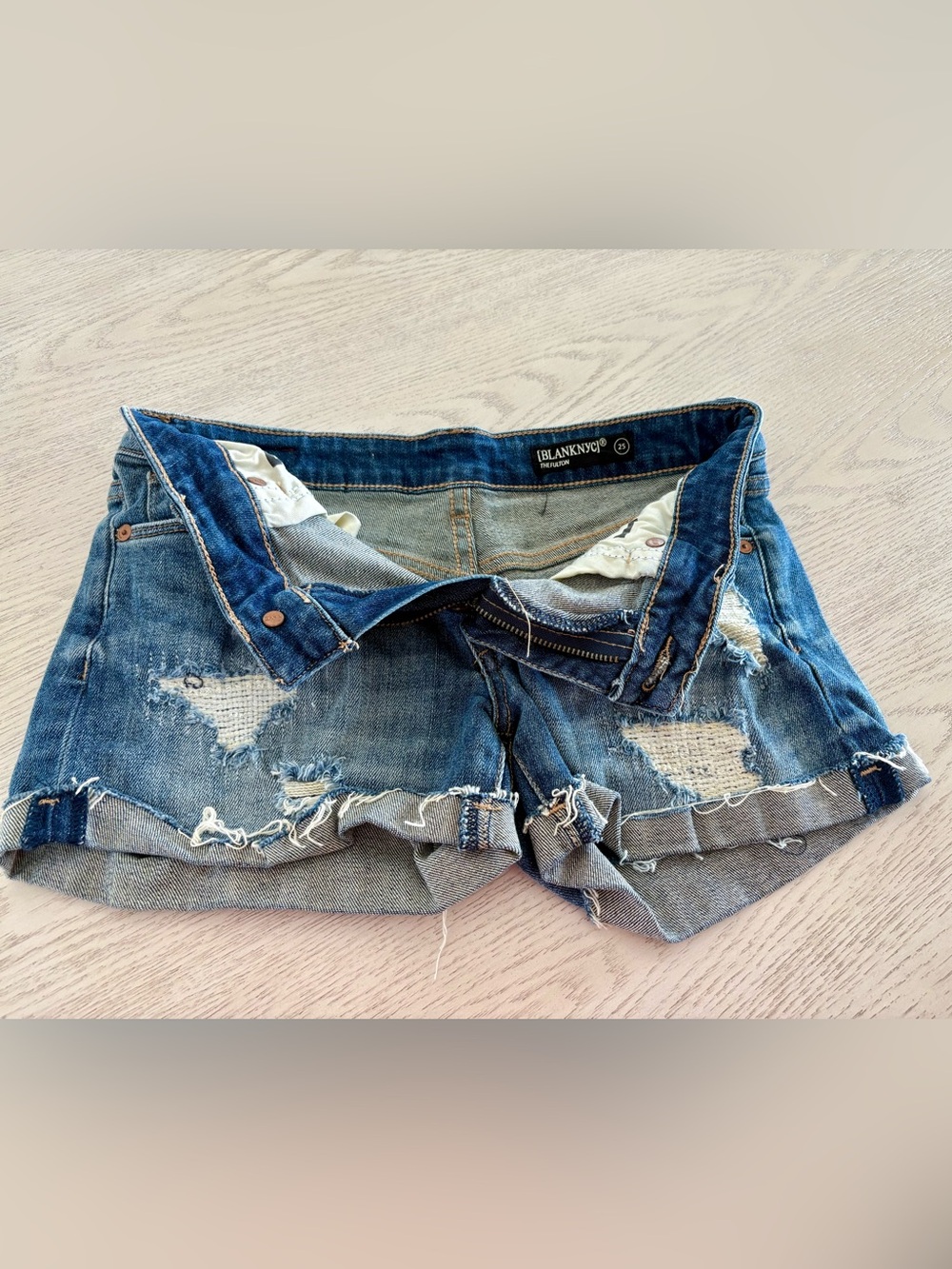 Blank NYC Denim Shorts Women’s size 25, Blue